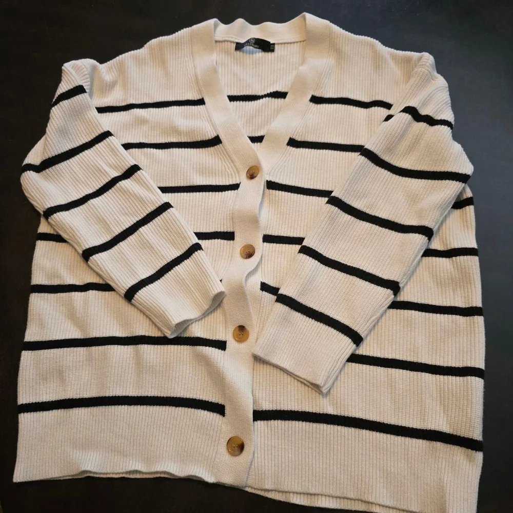 Women's Oversized LILLUSORY White & Black Striped Cardigan XS Cozy Coastal